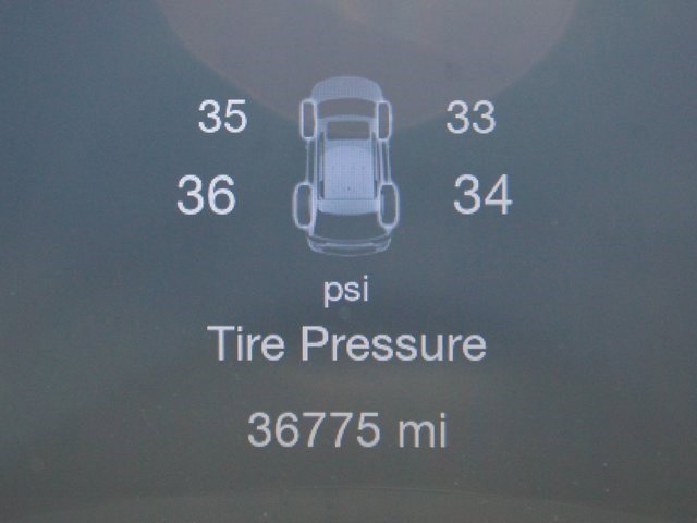 Used 2020 Jeep Grand Cherokee Laredo image 4