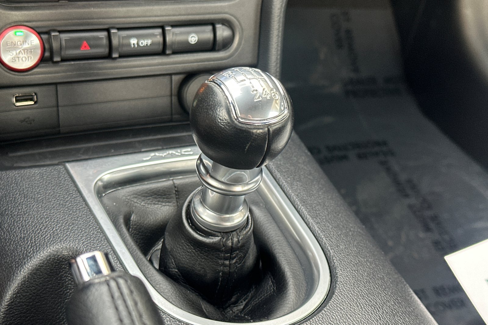 Used 2022 Ford Mustang Coupe RWD image 19