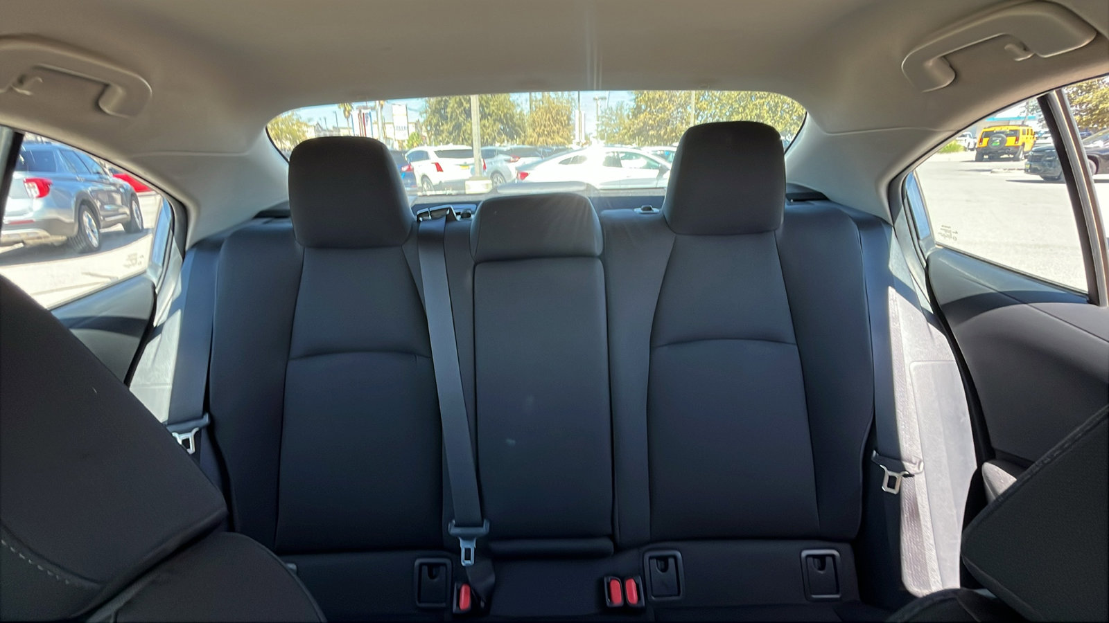 Used 2022 Toyota Corolla LE image 23