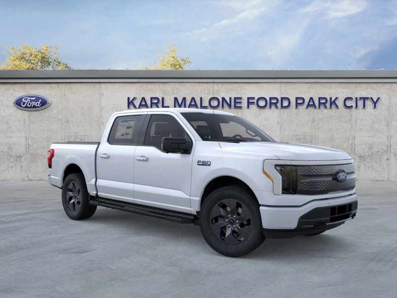 New 2025 Ford F150 Lightning Flash image 7