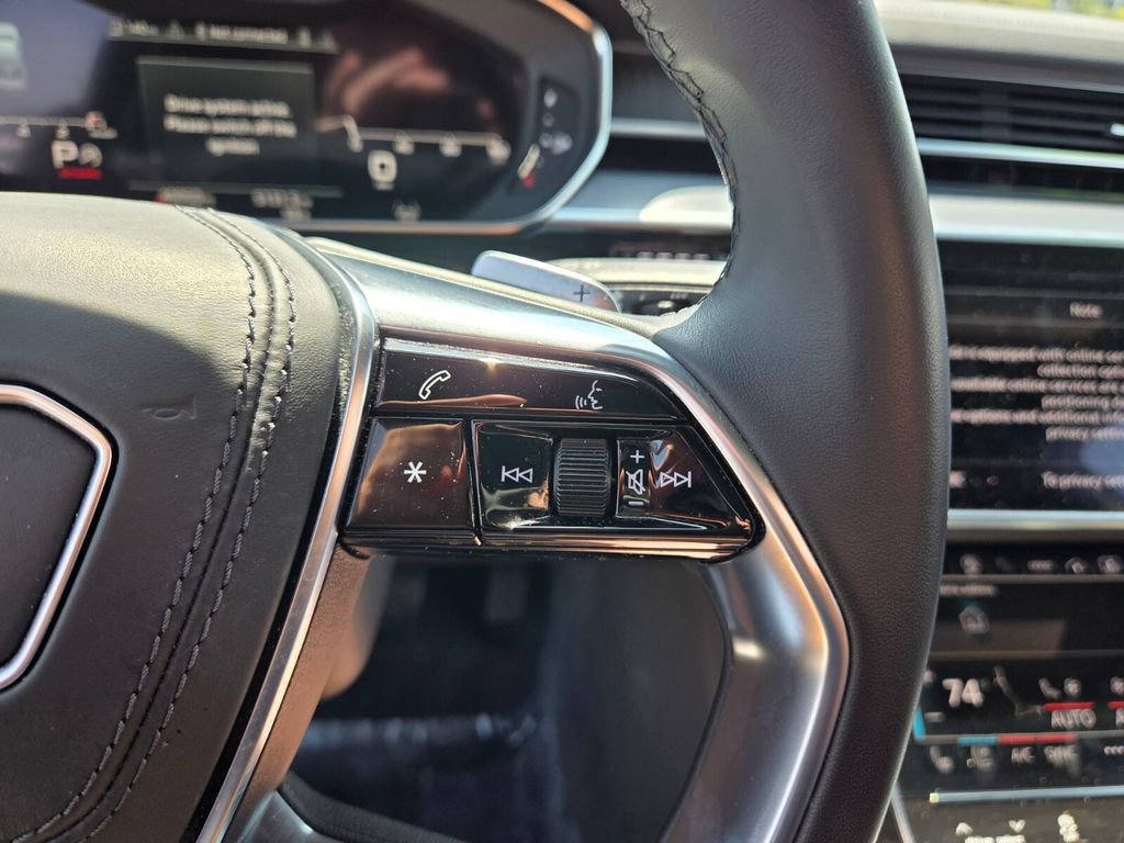 Used 2023 Audi A8 L 3.0T image 34
