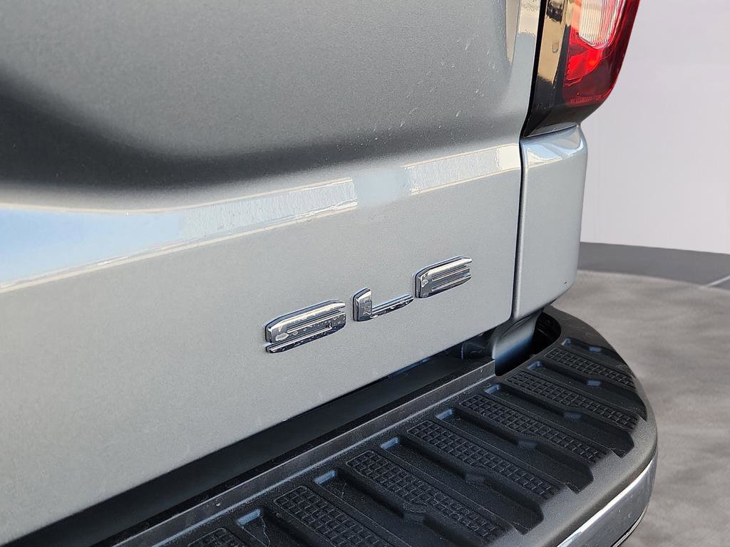 New 2026 GMC Sierra 1500 SLE image 11