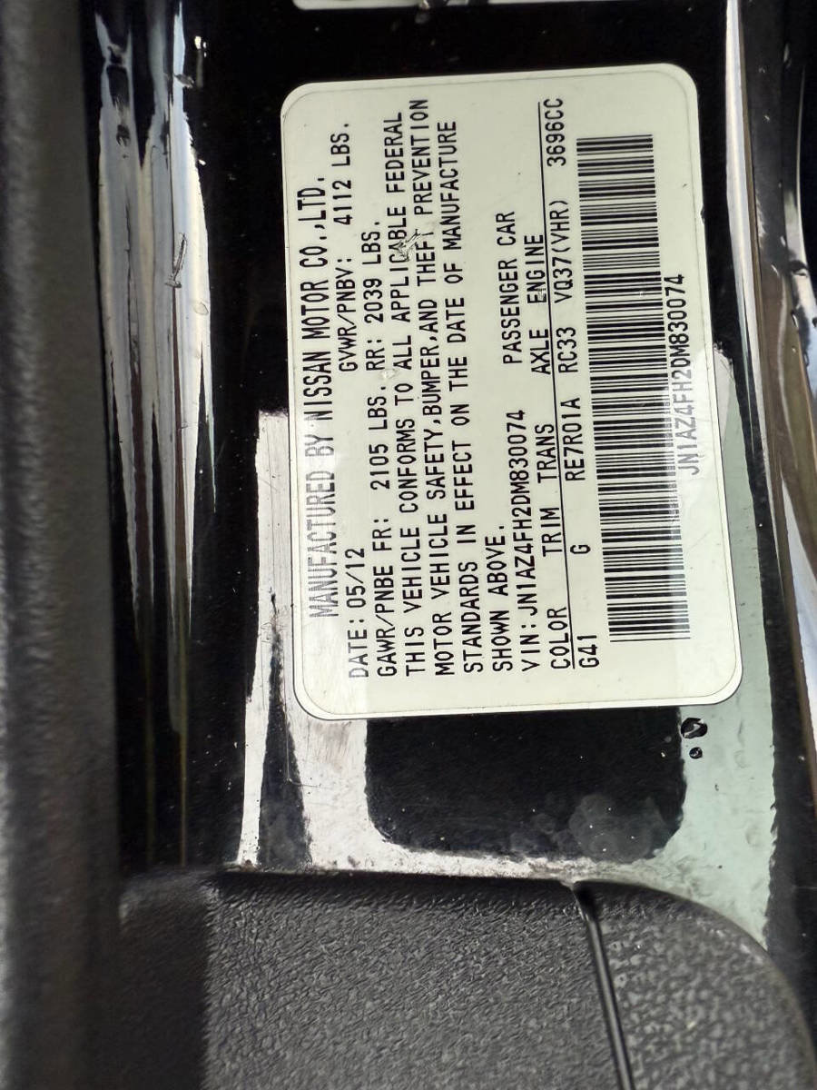 Used 2013 Nissan 370Z Touring RWD image 18