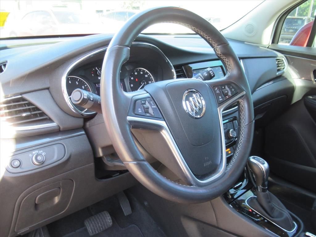 Used 2022 Buick Encore Preferred w/ Safety Package FWD image 16