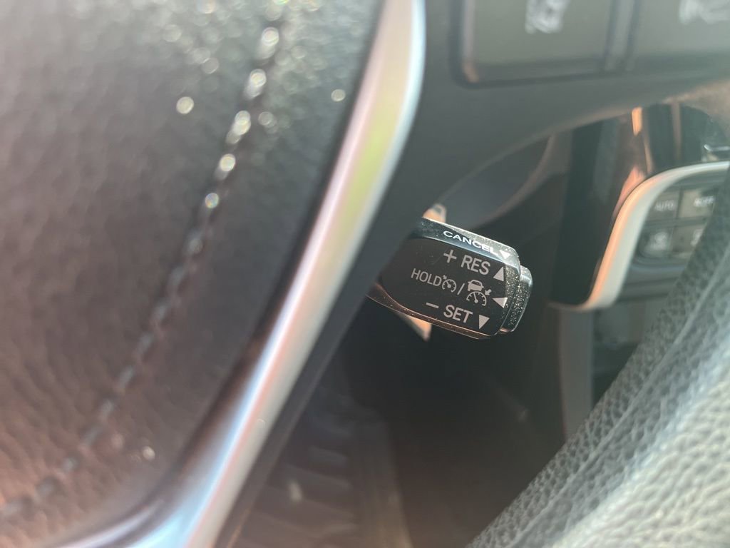 Used 2019 Toyota Corolla LE FWD image 18