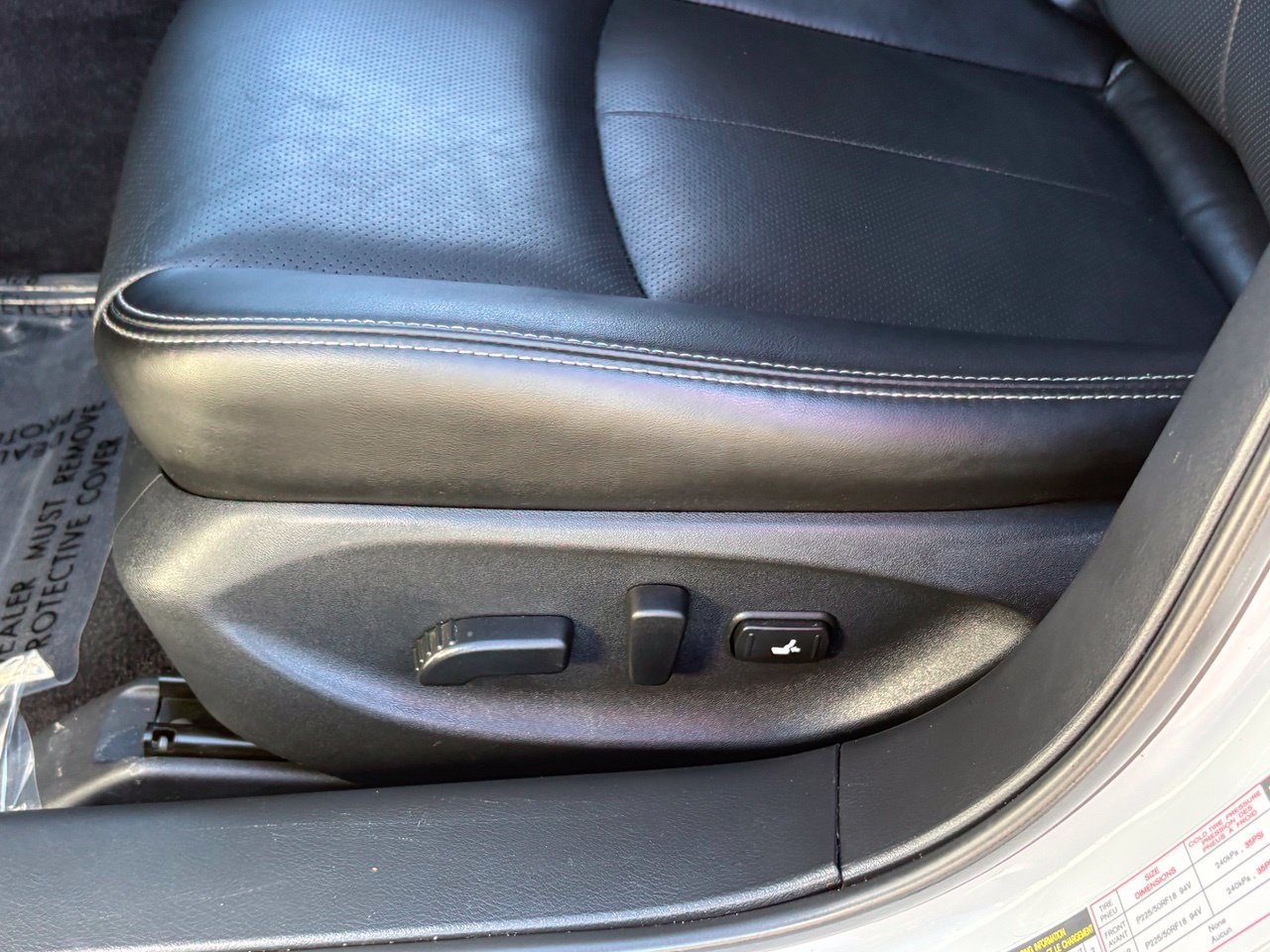 Used 2023 INFINITI Q50 Luxe w/ Cargo Package RWD image 22