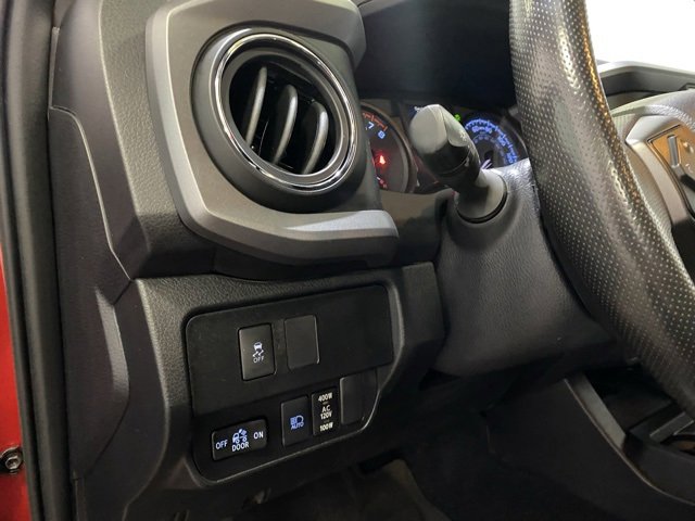 Certified 2021 Toyota Tacoma TRD Off-Road image 16