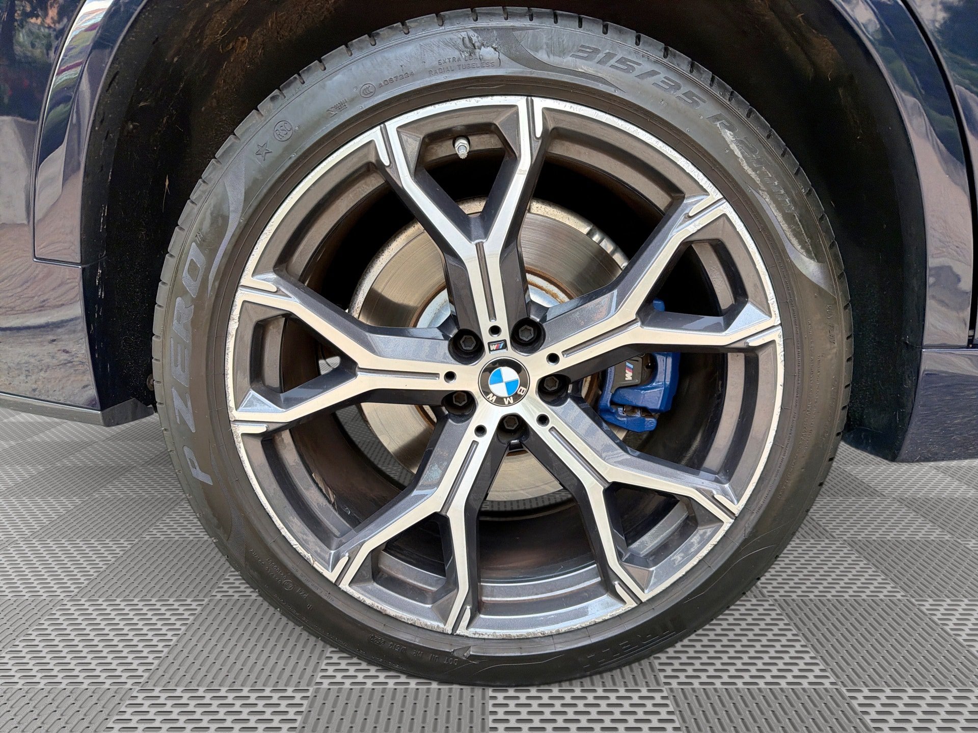 Used 2020 BMW X5 xDrive40i w/ M Sport Package AWD/4WD image 30