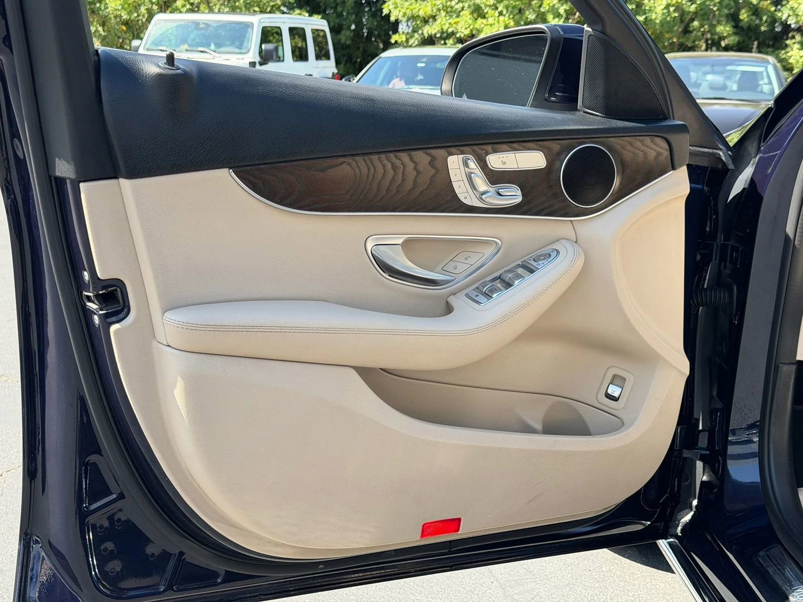 Used 2018 Mercedes-Benz C 300 Sedan w/ Premium Package image 30