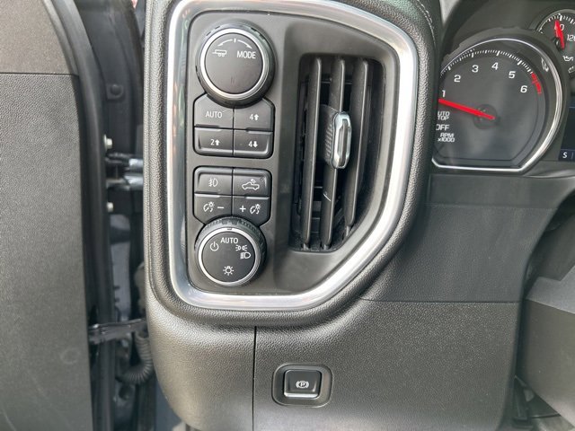 Used 2021 Chevrolet Silverado 1500 LT Trail Boss w/ Convenience Package II image 15