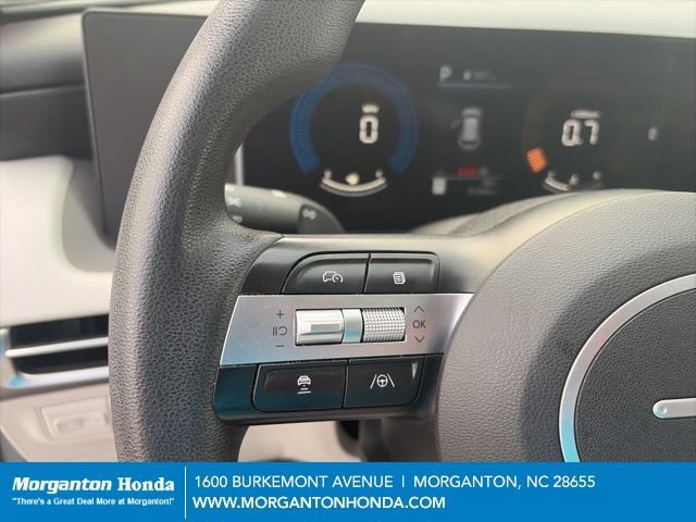 Used 2025 Hyundai Tucson SEL FWD image 13