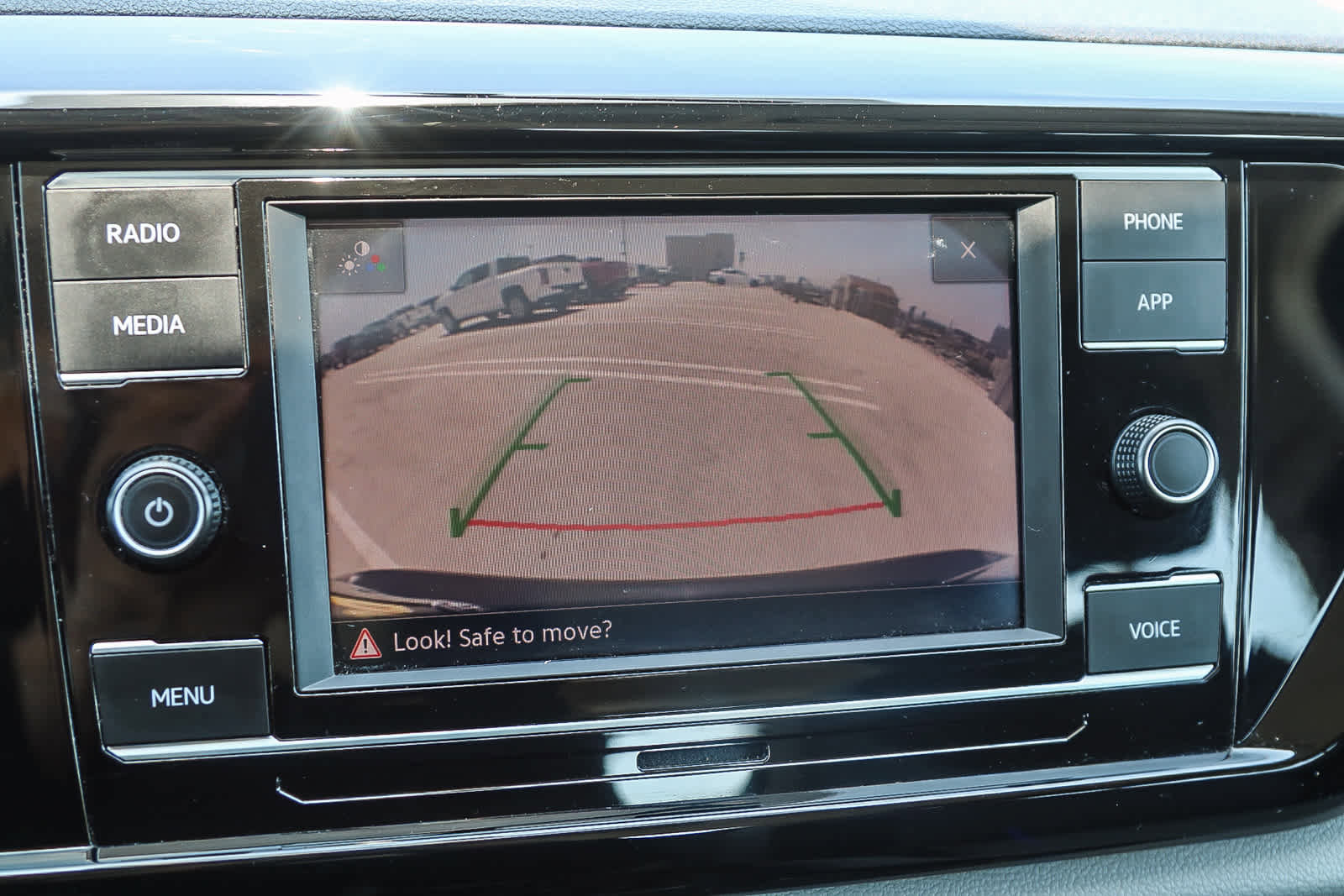 Used 2022 Volkswagen Taos S image 25