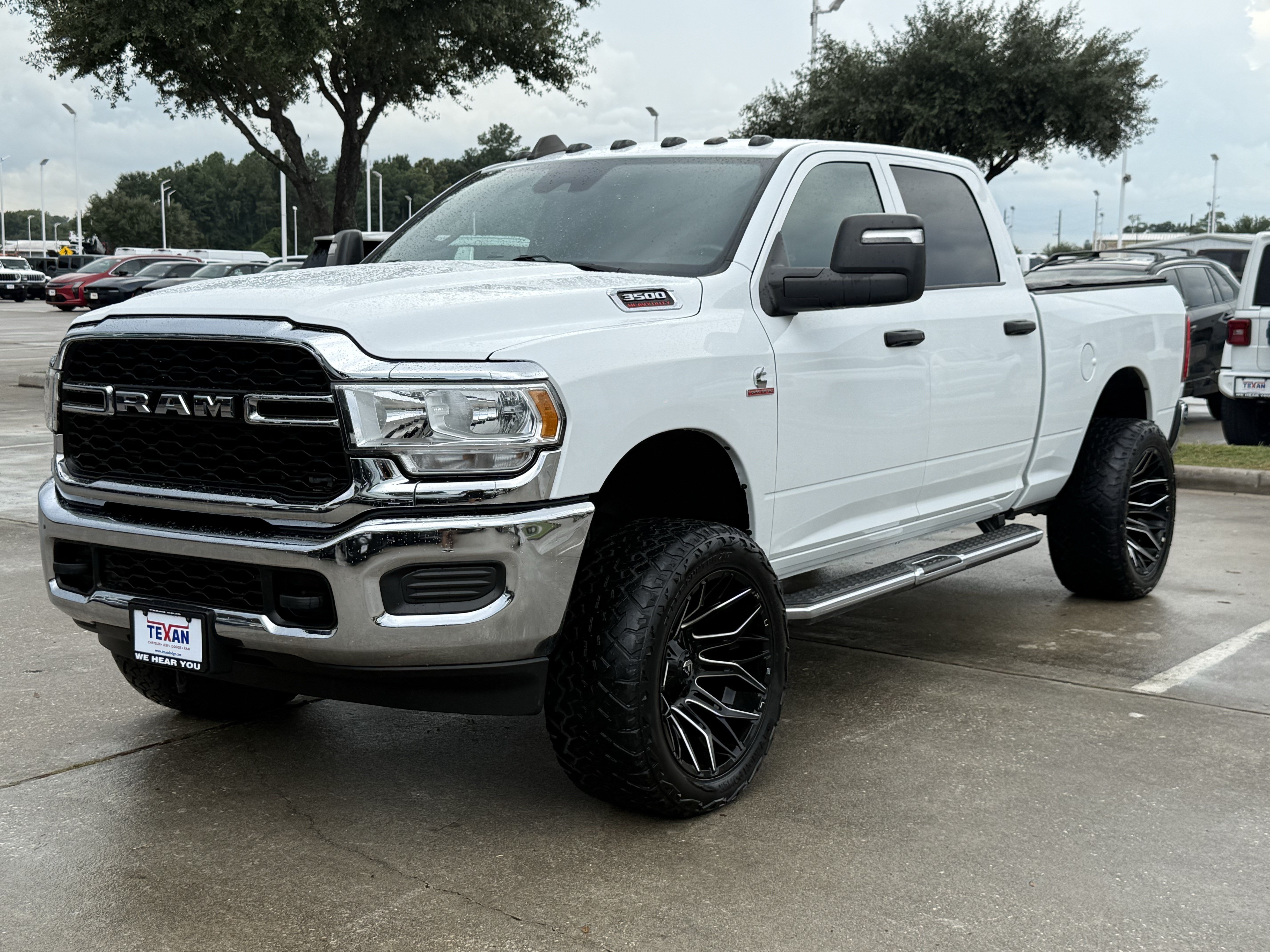 Used 2024 RAM 3500 Tradesman w/ Safety Group AWD/4WD image 9