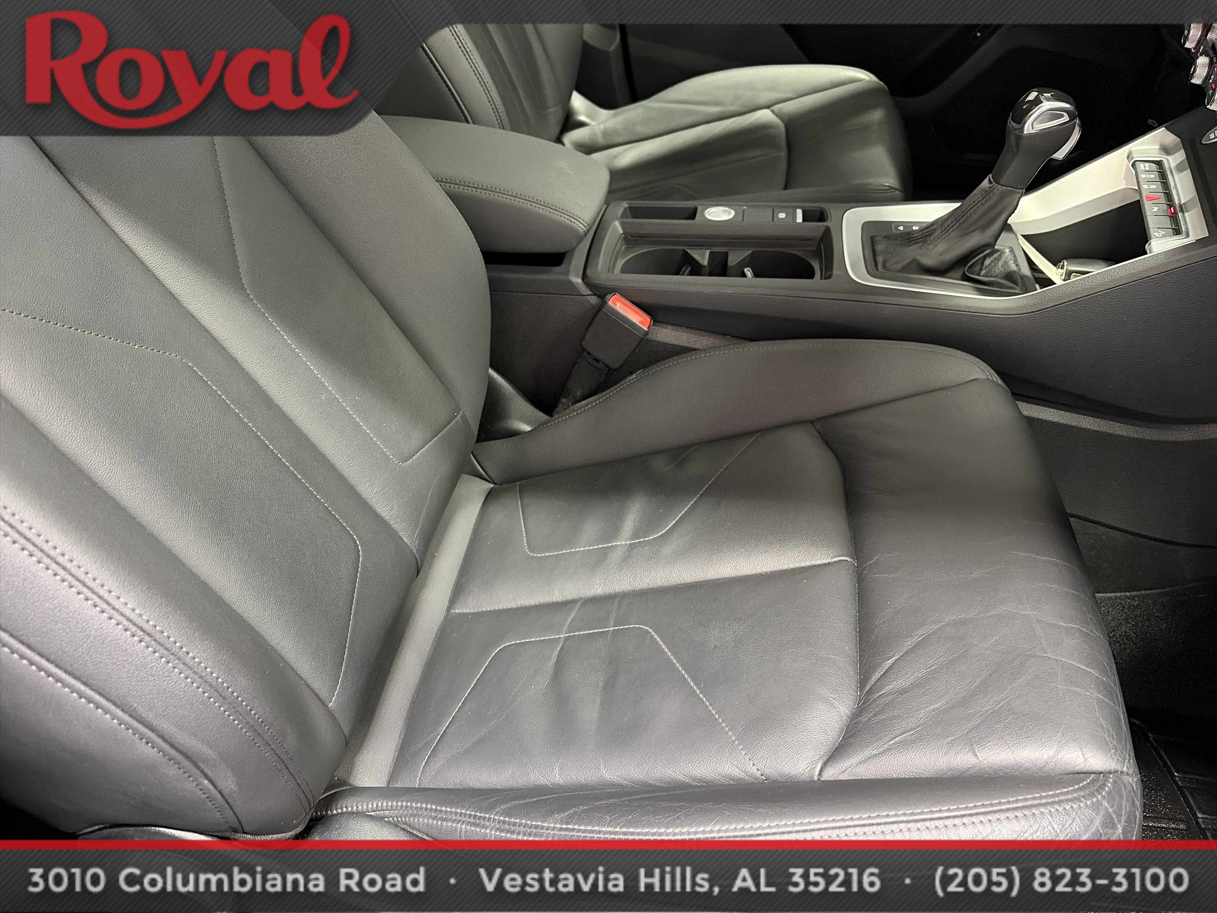 Used 2020 Audi Q3 2.0T Premium w/ Convenience Package image 15