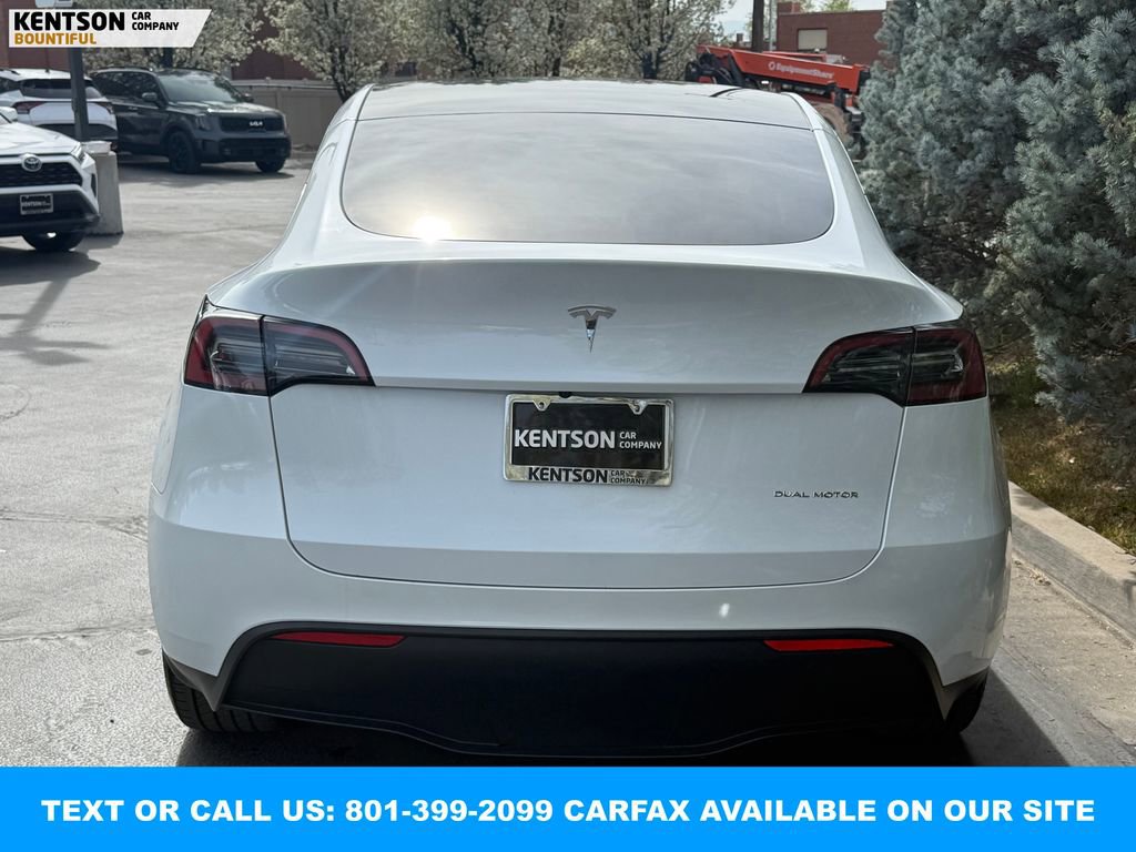 Used 2023 Tesla Model Y Long Range image 7