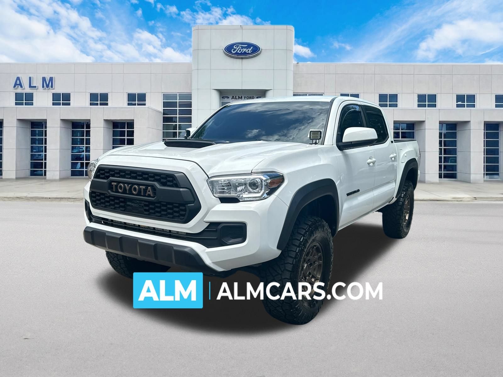 Used 2023 Toyota Tacoma 4x4 Double Cab w/ Trail Edition image 1