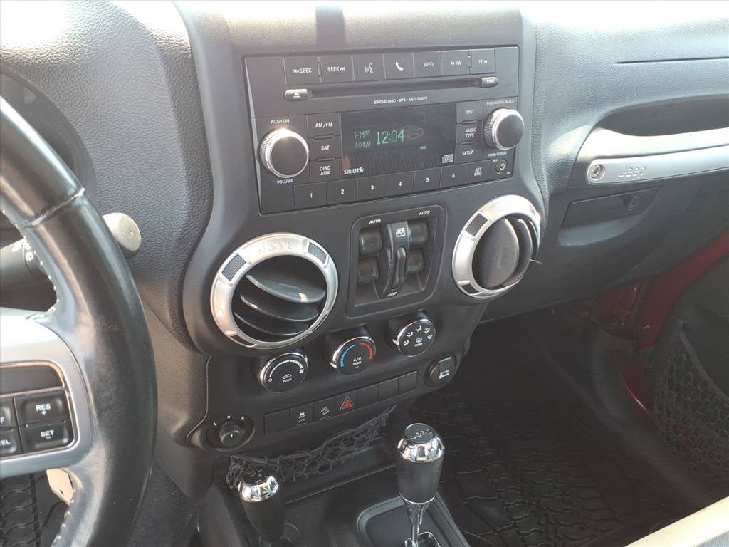 Used 2012 Jeep Wrangler Unlimited Sport AWD/4WD image 26