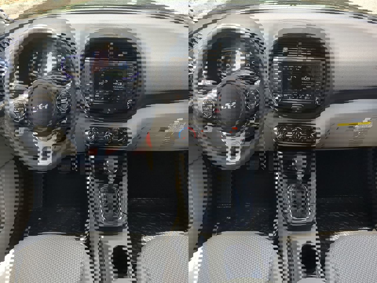 New 2025 Kia Soul LX image 11