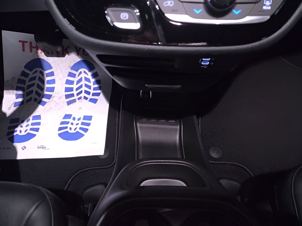 New 2026 Chrysler Pacifica Select image 16