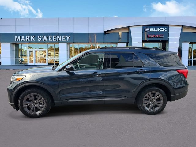Used 2023 Ford Explorer XLT w/ Equipment Group 202A AWD/4WD image 26