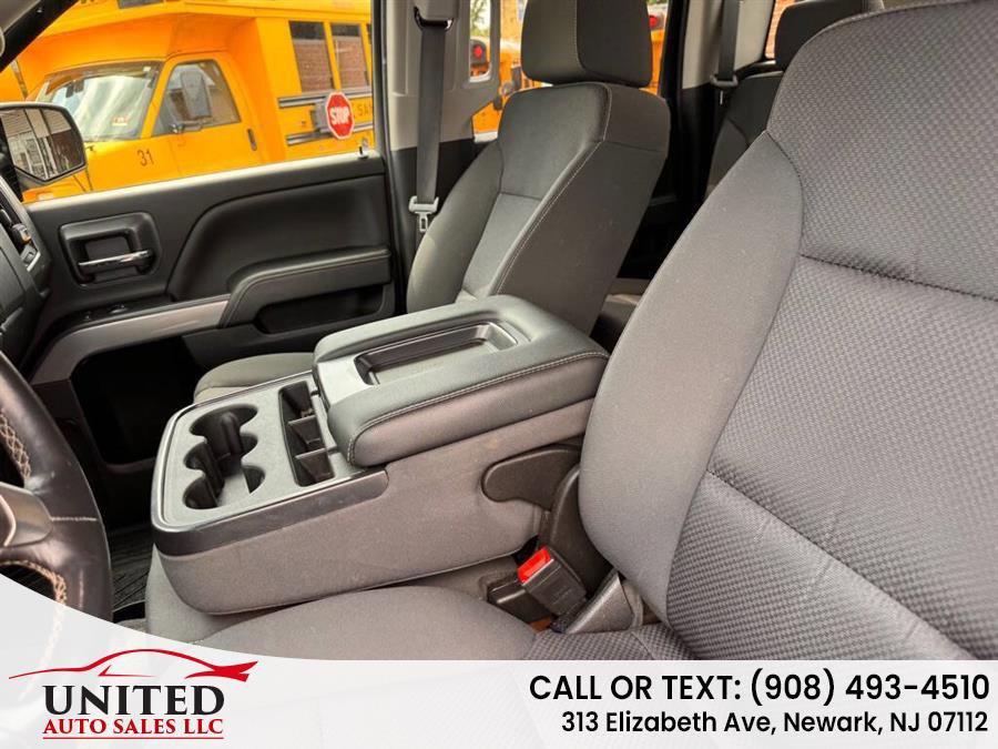Used 2019 Chevrolet Silverado 1500 LT w/ All Star Edition image 15