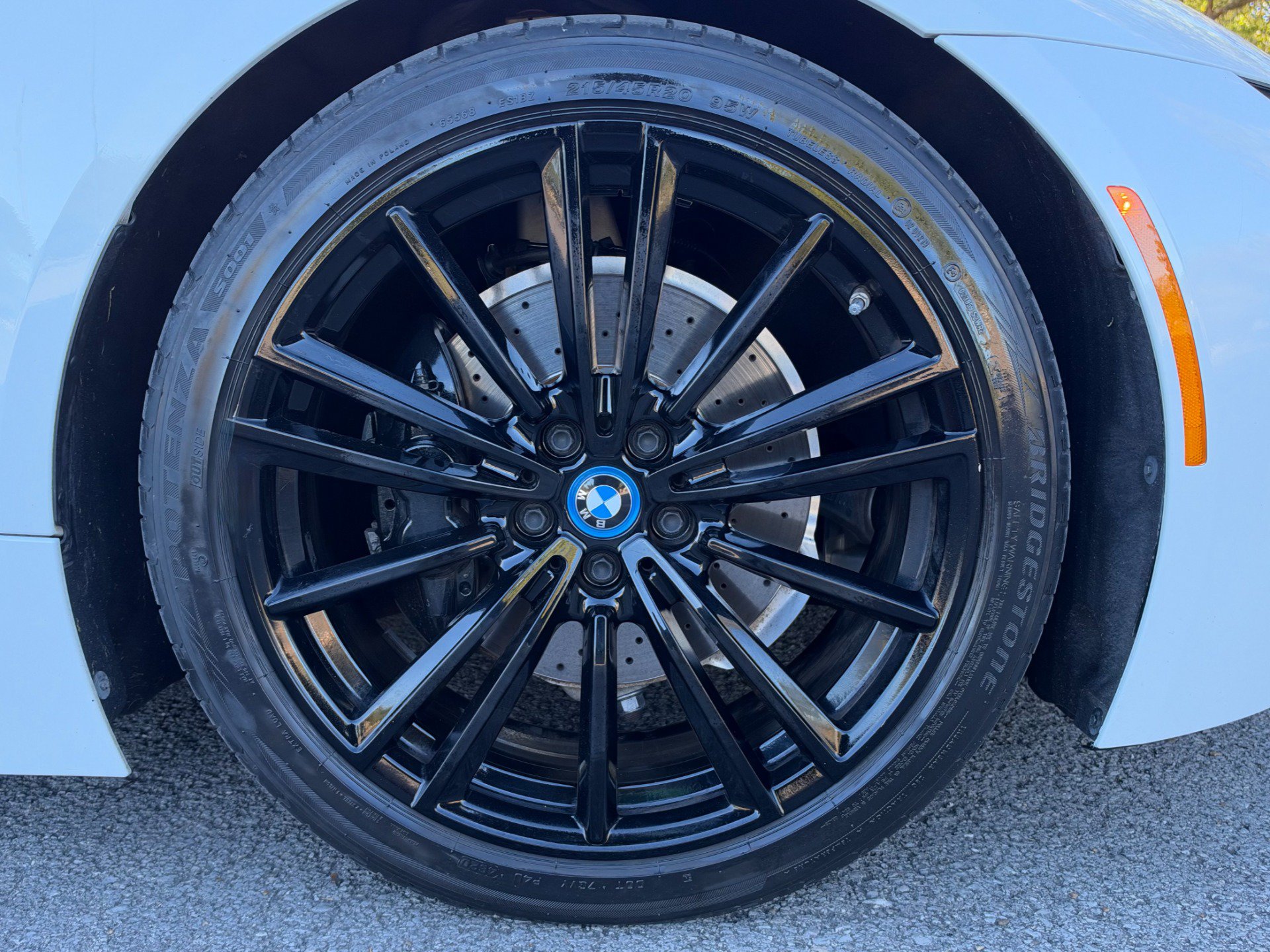 Used 2019 BMW i8 Roadster AWD/4WD image 56