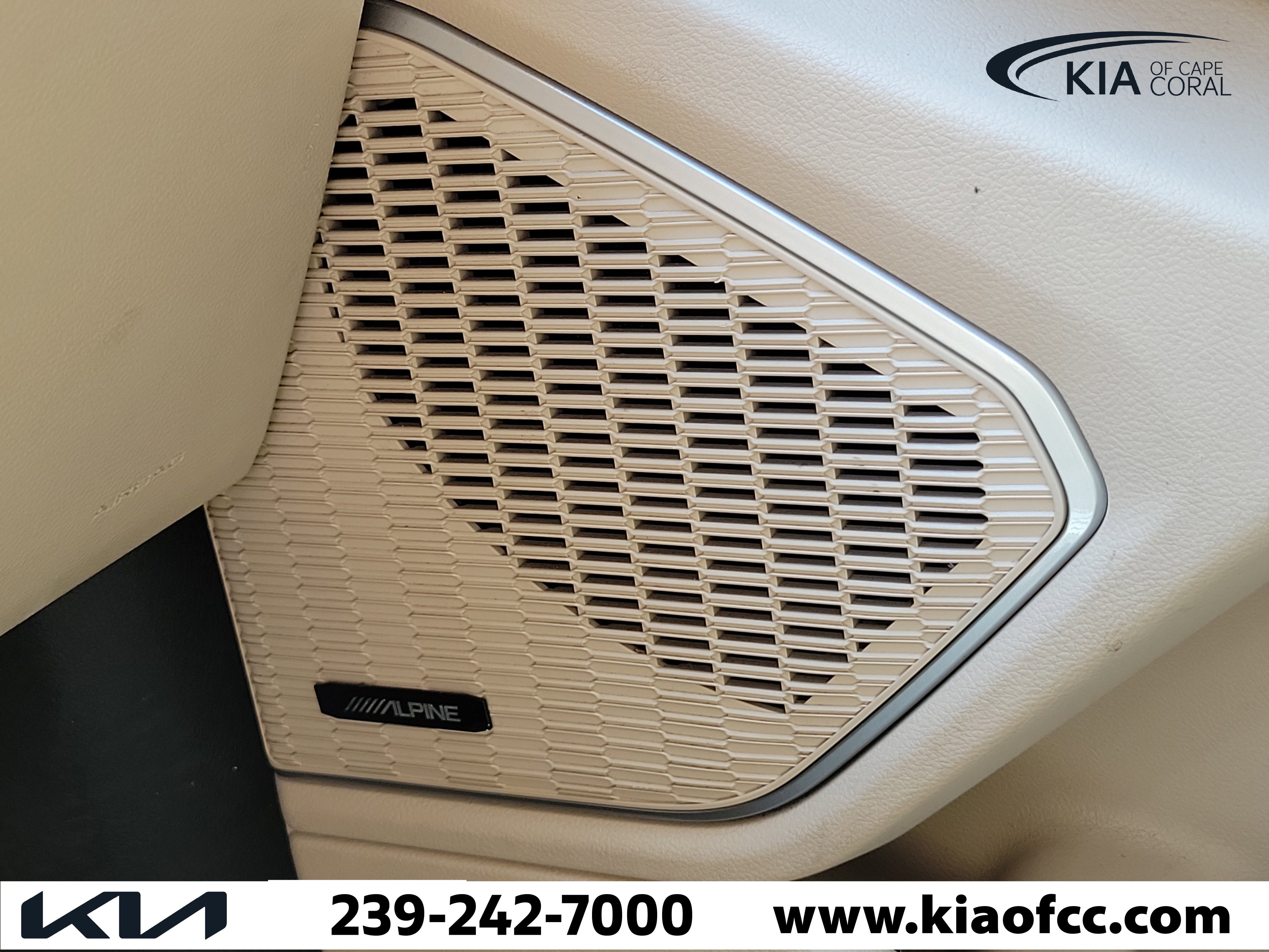 Used 2022 Jeep Grand Cherokee L Limited RWD image 32