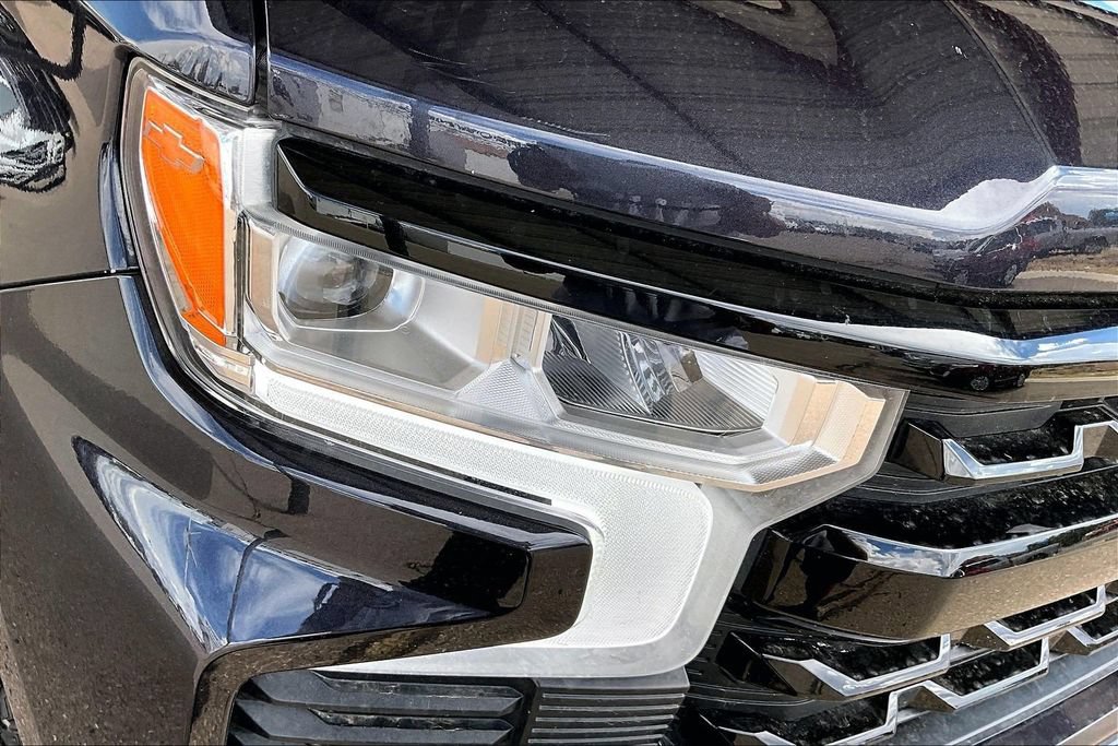 Used 2024 Chevrolet Silverado 1500 LT Trail Boss w/ LPO, Dark Essentials Package AWD/4WD image 31