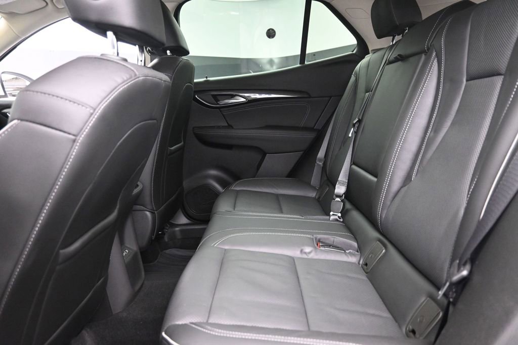 Used 2021 Buick Envision Essence AWD/4WD image 11