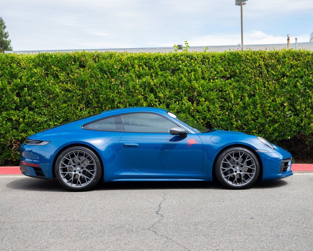 Certified 2024 Porsche 911 Carrera T RWD image 8