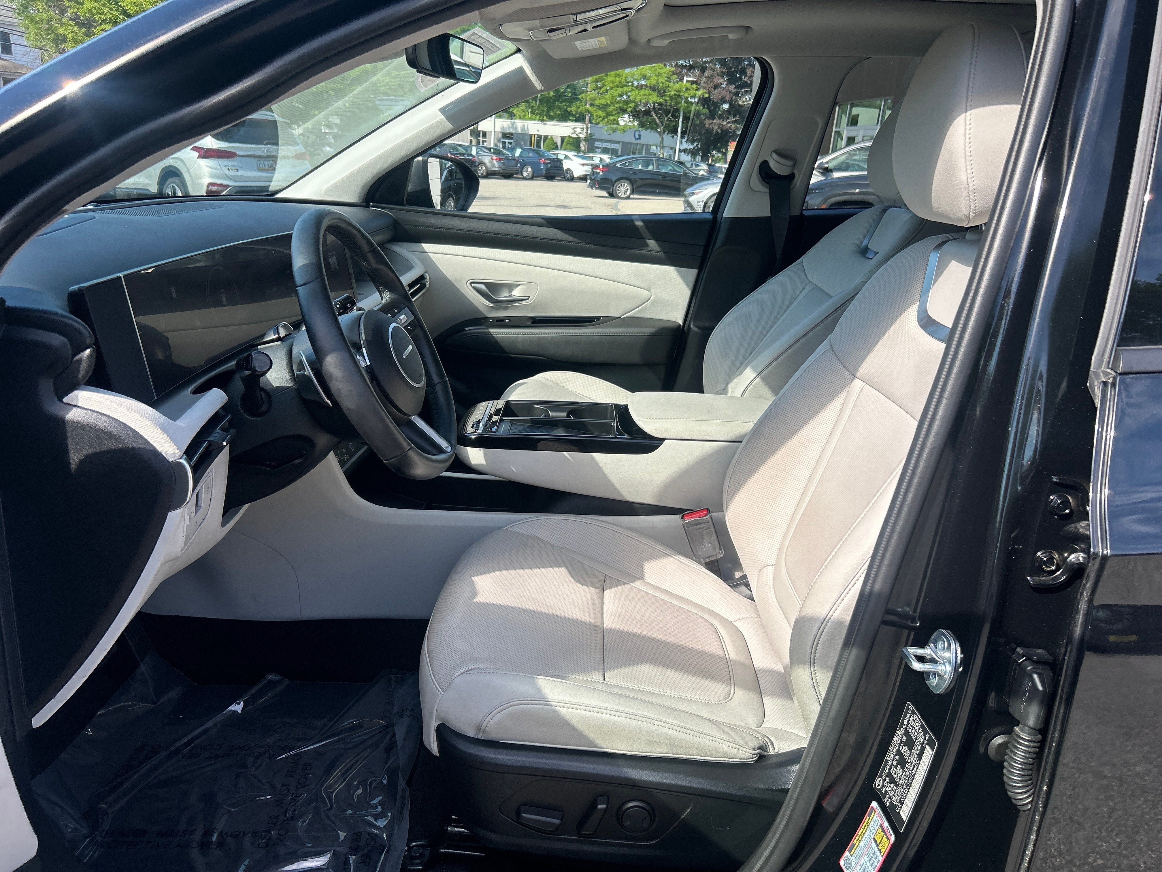 New 2026 Hyundai Tucson Limited AWD/4WD image 4