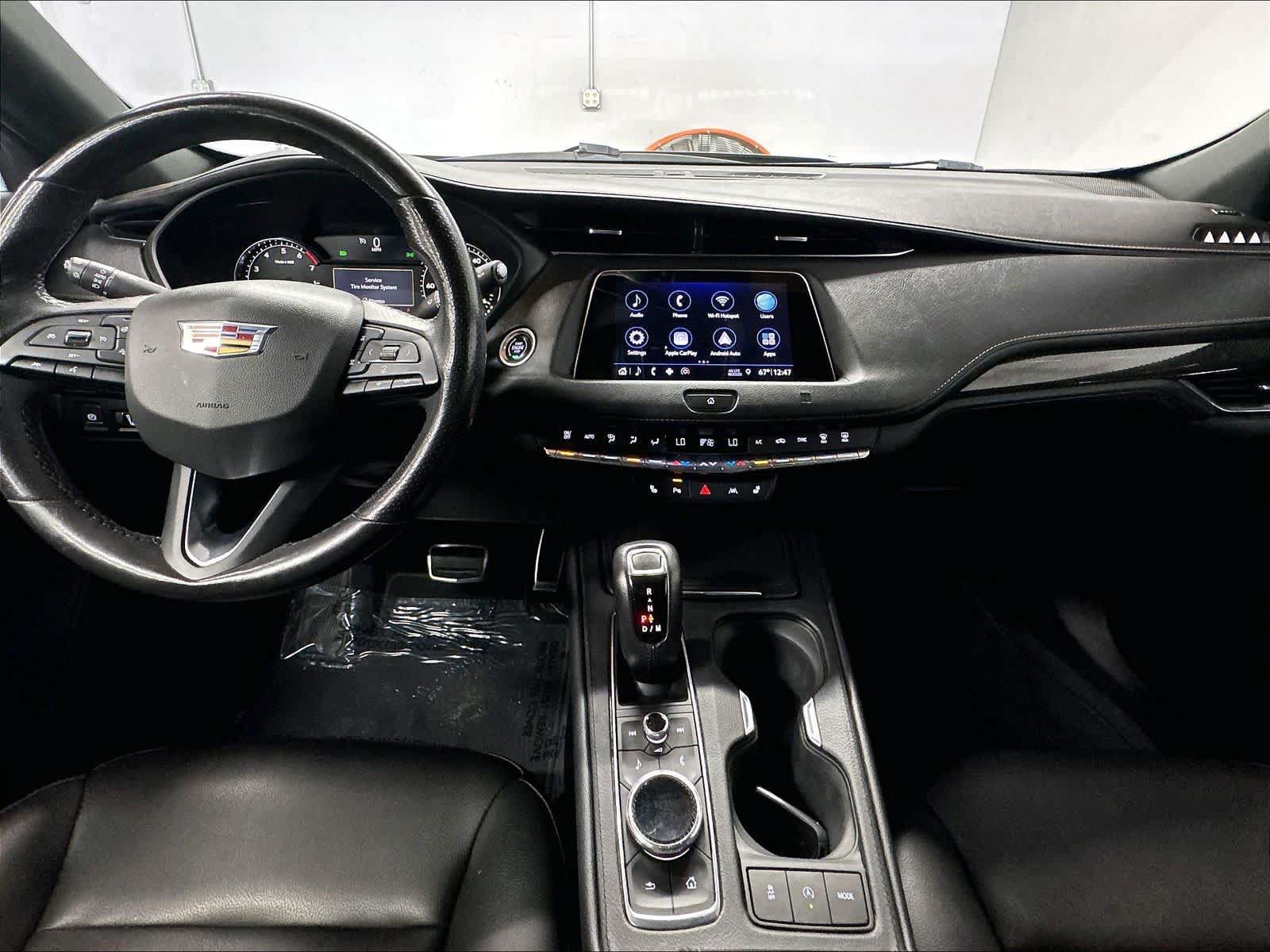 Used 2019 Cadillac XT4 Sport w/ Cold Weather Package FWD image 16
