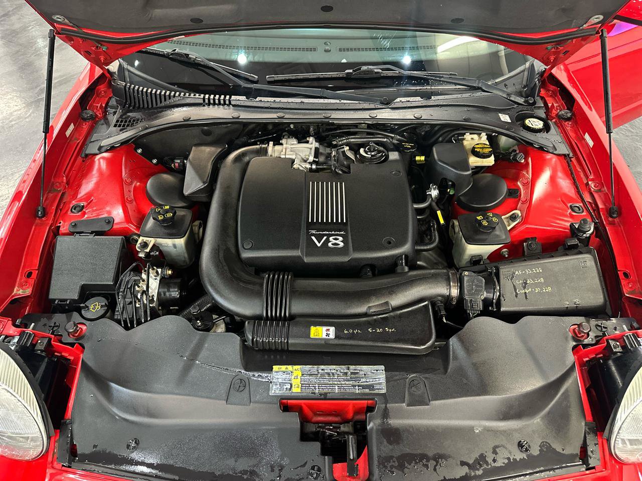 Used 2002 Ford Thunderbird image 17