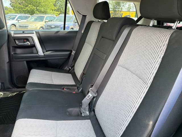 Used 2021 Toyota 4Runner SR5 AWD/4WD image 22