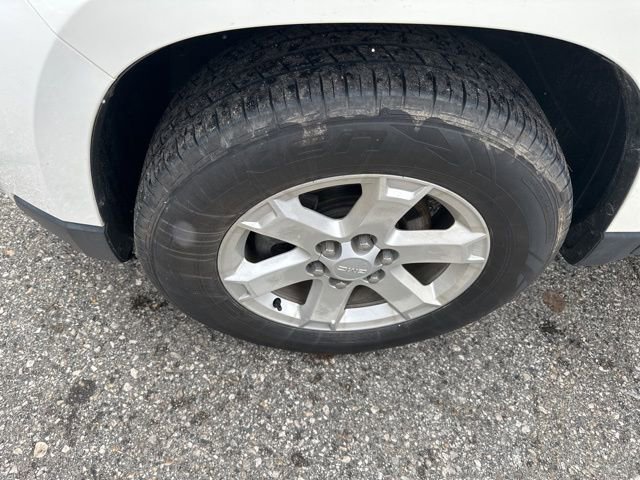 Used 2014 GMC Acadia SLE image 10
