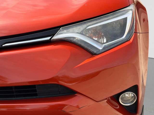 Used 2016 Toyota RAV4 XLE FWD image 10