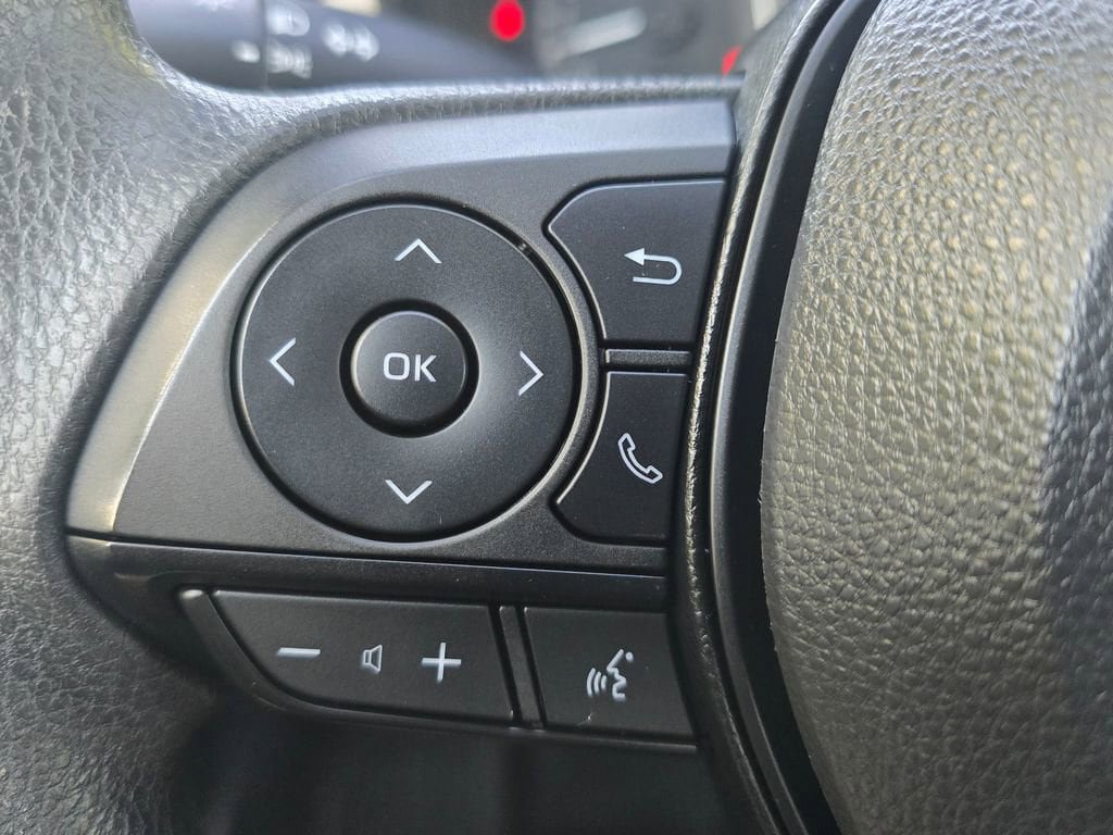Certified 2022 Toyota Corolla LE FWD image 21