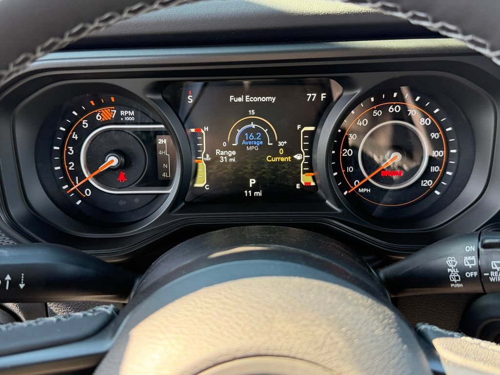 New 2026 Jeep Wrangler Unlimited Rubicon w/ Whitecap Package AWD/4WD image 12