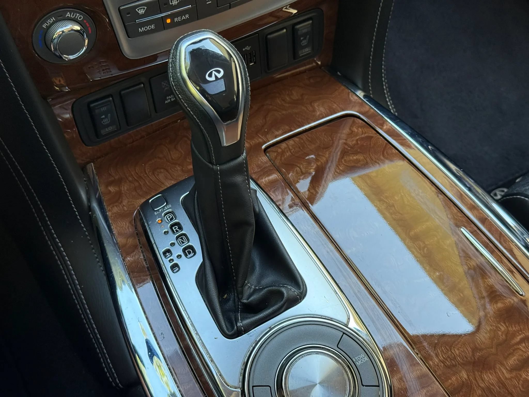 Used 2019 INFINITI QX80 Luxe w/ 22" Wheel Package RWD image 26