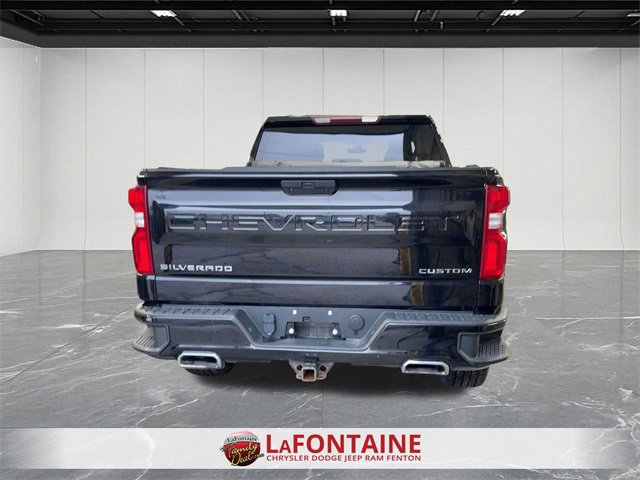 Used 2021 Chevrolet Silverado 1500 Custom image 4