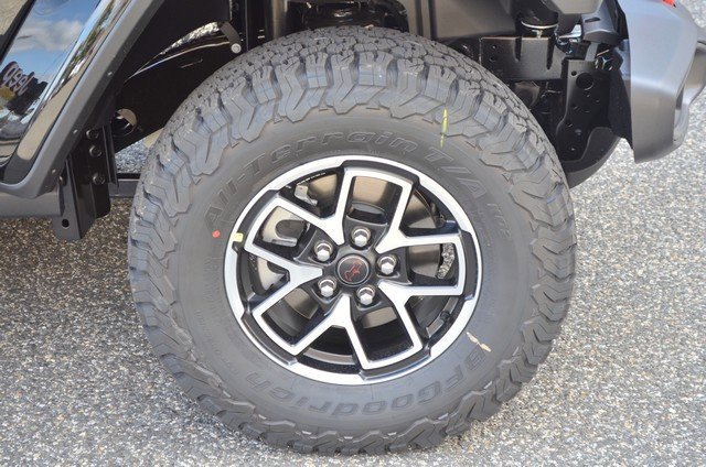 New 2026 Jeep Wrangler Sahara image 10