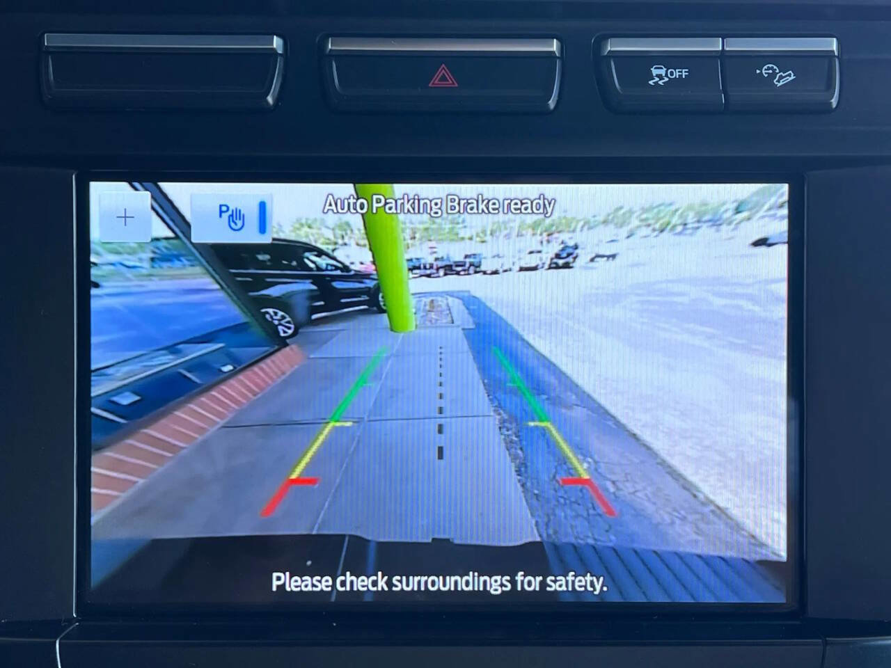 Used 2024 Ford F250 XLT w/ FX4 Off-Road Package image 40