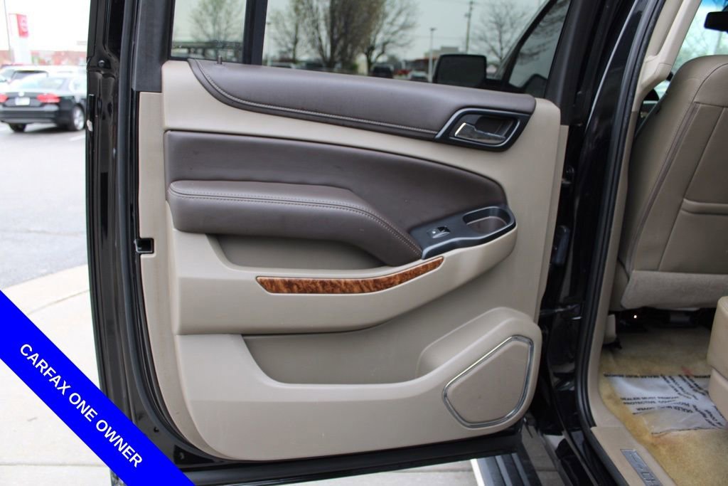 Used 2017 Chevrolet Suburban Premier image 27