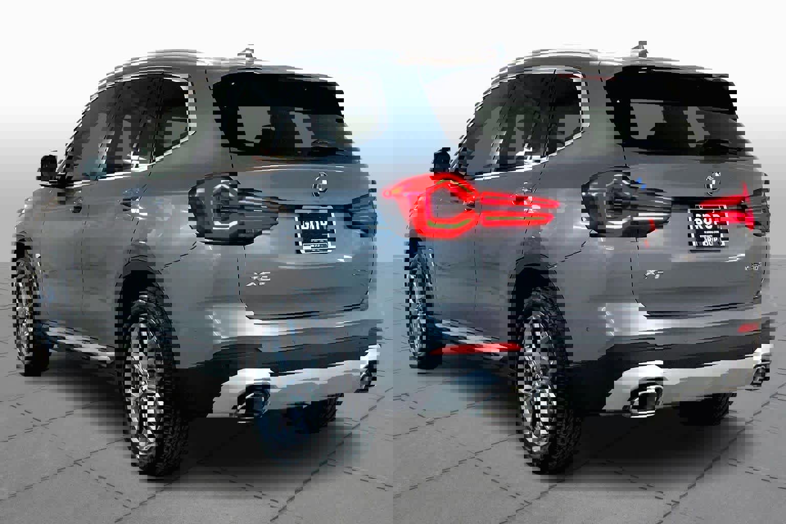 Certified 2024 BMW X3 xDrive30i w/ Convenience Package image 11