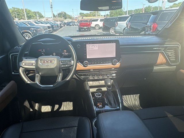 Certified 2024 GMC Canyon AT4 w/ AT4 Premium Package AWD/4WD image 21
