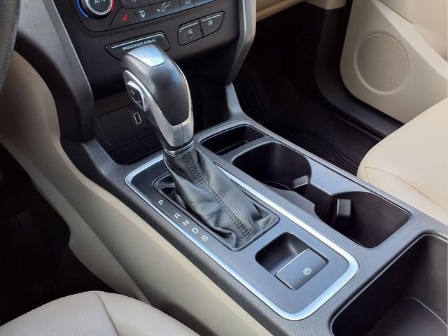 Used 2019 Ford Escape SEL FWD image 11