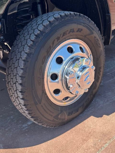 New 2027 RAM 3500 Big Horn AWD/4WD image 18