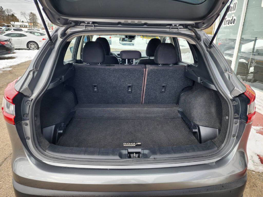 Used 2021 Nissan Rogue Sport S FWD image 17