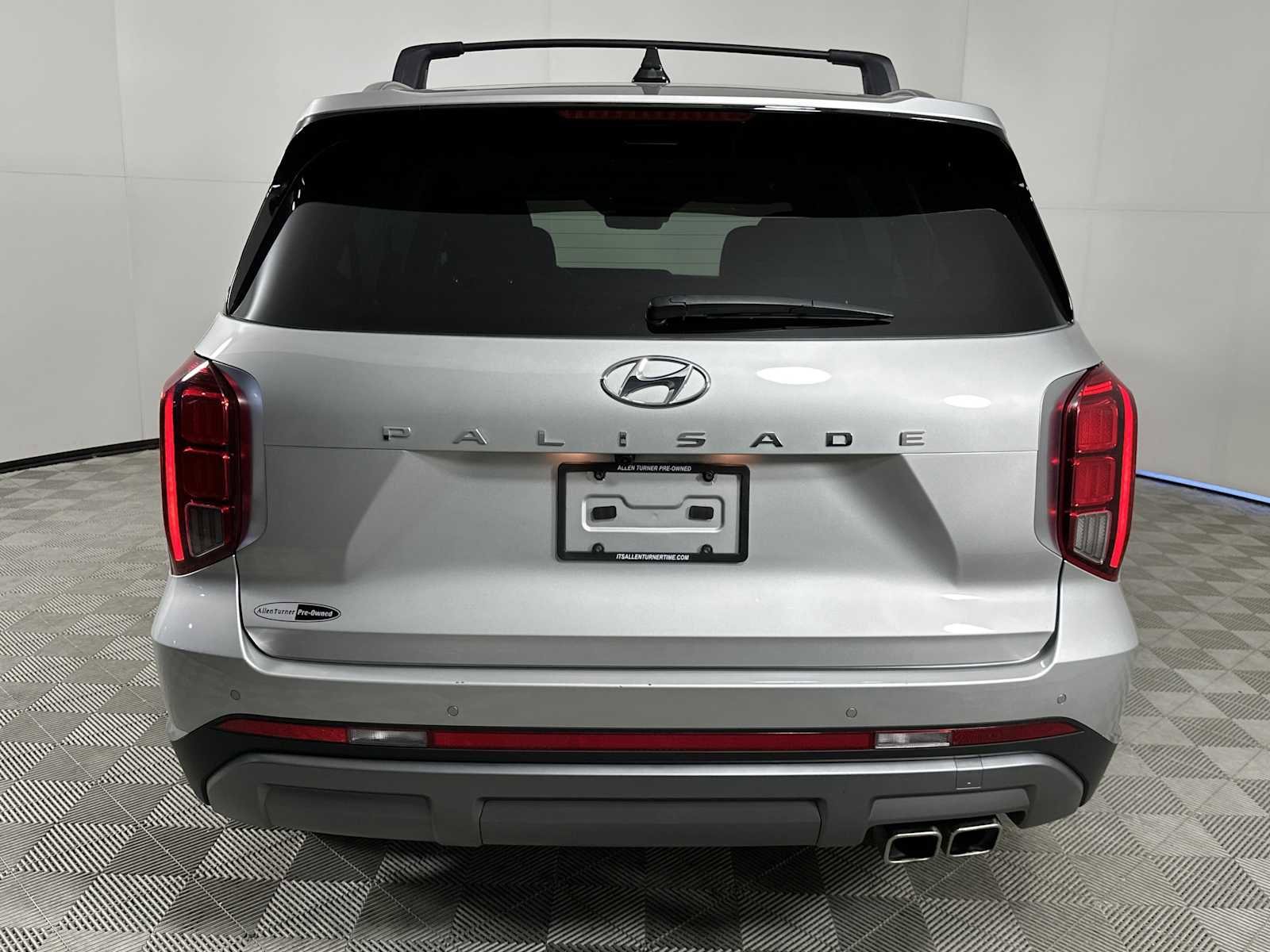 Used 2024 Hyundai Palisade Limited image 7