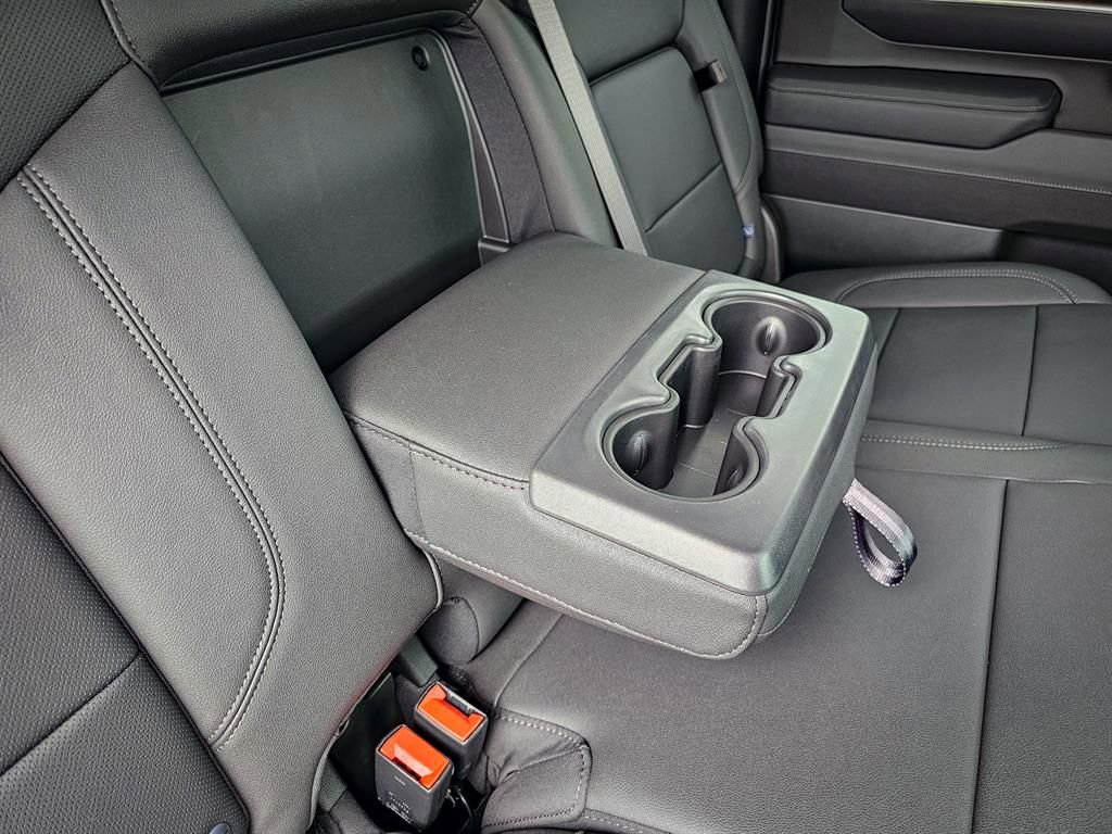 New 2025 GMC Sierra 2500 SLT w/ SLT Premium Package image 41